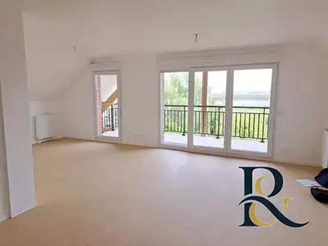 Honfleur 14600 Achat / Vente appartement 2 pièces t2 au dernier étage parking
