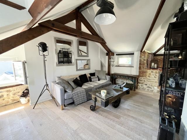 Honfleur Appartement 2 pièces 43 m2 Dernier étage Vu. 30m² Honfleur