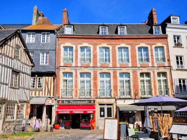 Honfleur Hôtel particulier dans le centre historique 301m² Honfleur