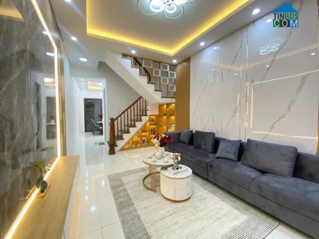 Hoa hậu Minh Khai sân cổng riêng ngõ to 50m giá 8.1 tỷ, sổ đỏ chính chủ