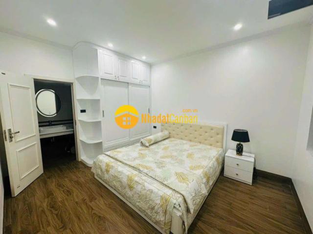 Hoàng văn thái 110m, 6t, mt5,1m, 25 tỷ