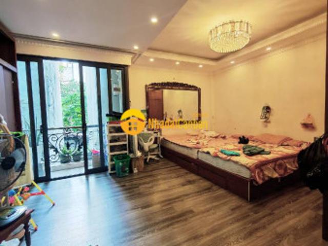 Hoàng hoa thám 2 thoáng 11.2 tỷ 38m2 7 tầng sát phố