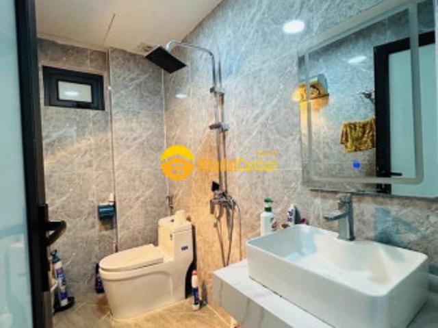 Hoàng mai gần hồ đền lừ, oto đỗ cổng, dt 30m giá 6.15 tỷ đầy đủ tiện ích, sđcc