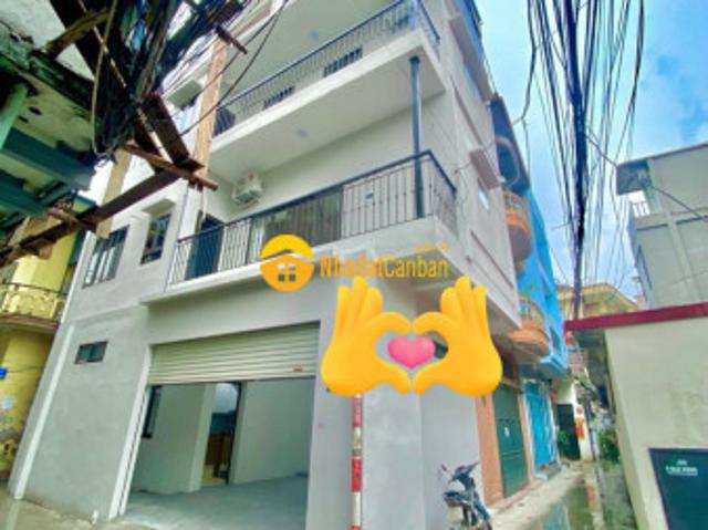 Hoàng mai oto ngủ trong nhà dt 55m mt 6m sổ đỏ vuông đẹp giá 9 tỷ