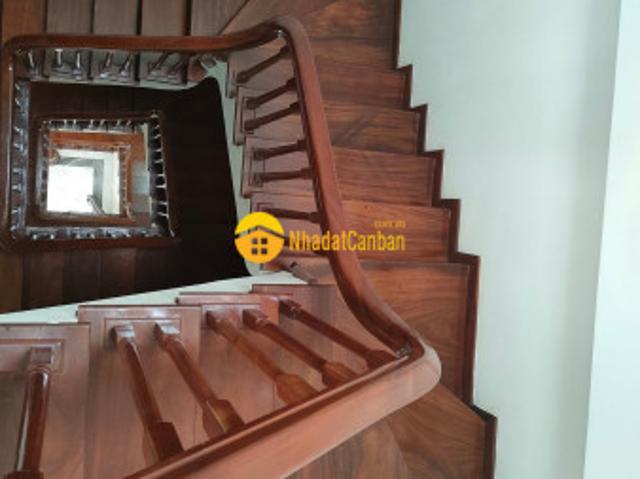 Hoàng như tiếp, nguyễn sơn, 32m2, 5 tầng, ô tô đỗ cửa, nhỉnh 3 tỷ