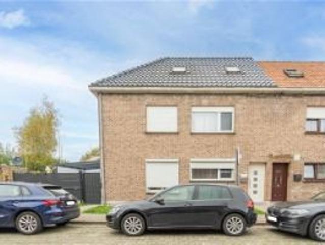 HOB met 4slpks, garage & tuin te Zele