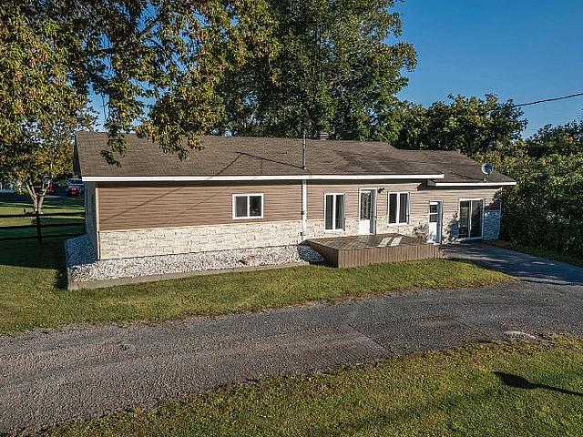 Hobby Farm For Sale