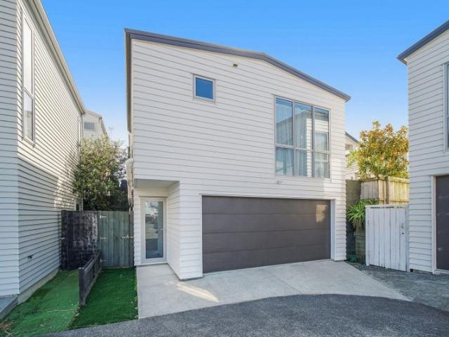 hobsonville, 4 bedrooms