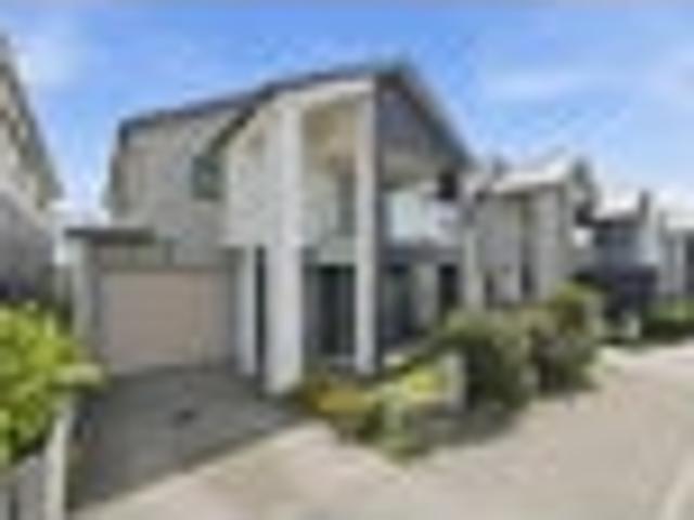 Hobsonville, 4 bedrooms, $870 pw