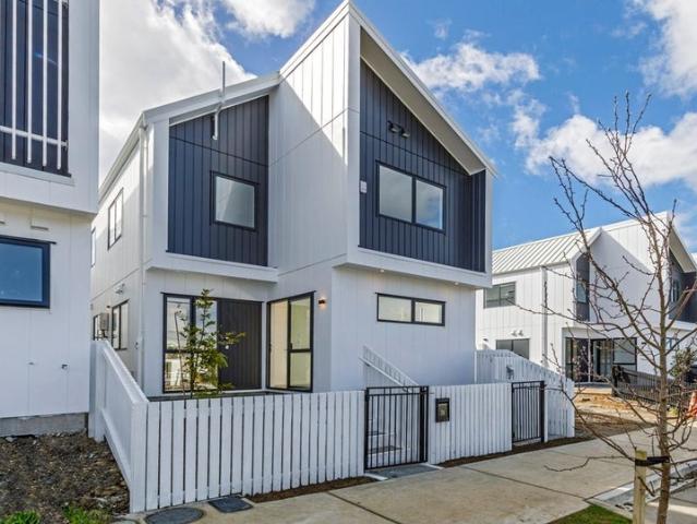 hobsonville, 5 bedrooms
