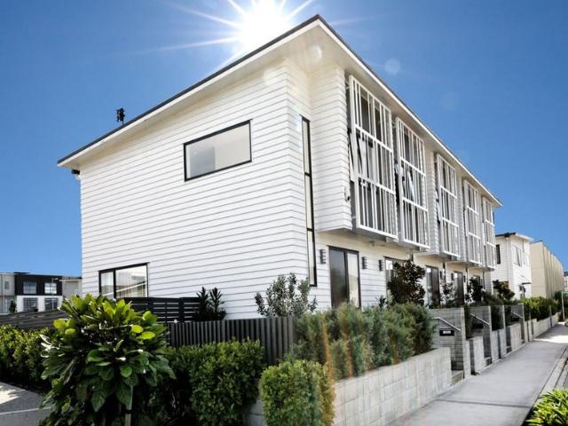 hobsonville, 2 bedrooms