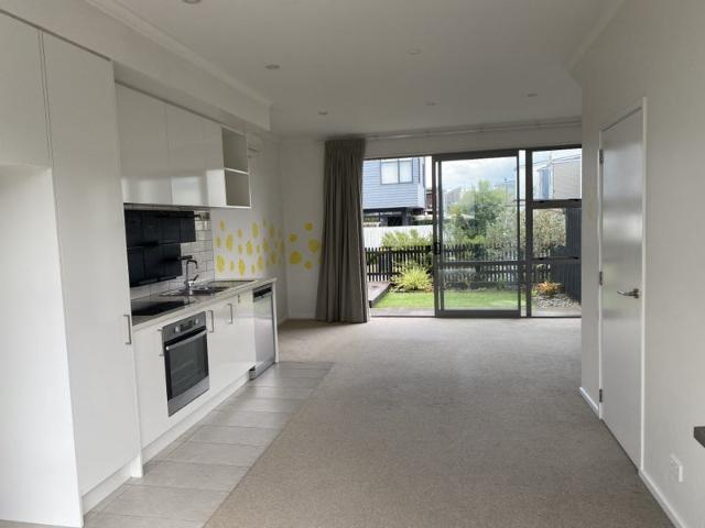 hobsonville, 2 bedrooms