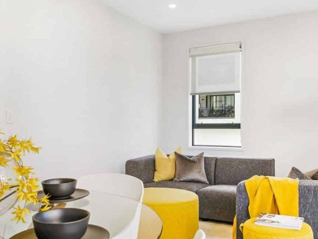 Hobsonville, 2 bedrooms, $650