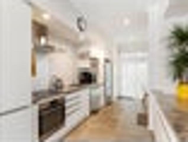 Hobsonville, 2 bedrooms, $660 pw