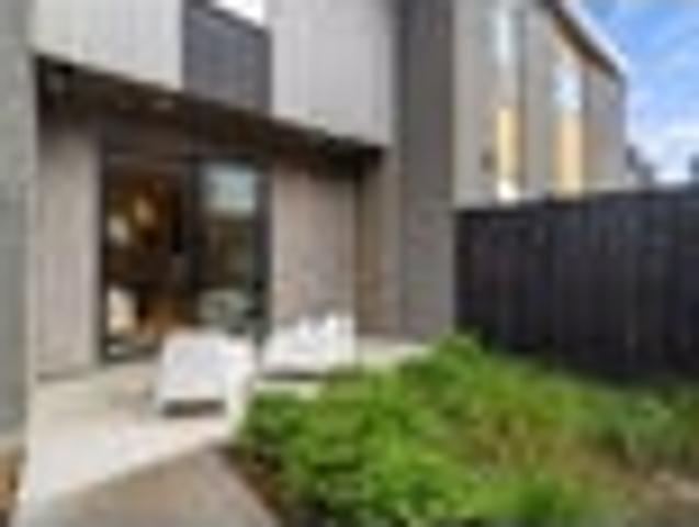 Hobsonville, 2 bedrooms, $630 pw