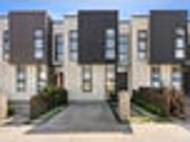 Hobsonville, 2 bedrooms, $700 pw
