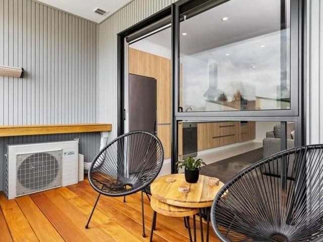 hobsonville, 3 bedrooms