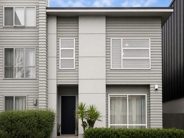 hobsonville, 3 bedrooms