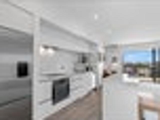 Hobsonville, 3 bedrooms, $650 pw