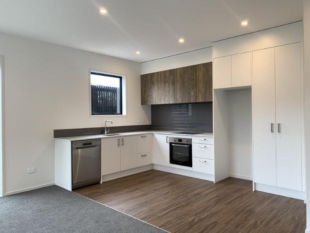 hobsonville, 3 bedrooms