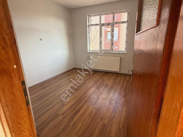 Hocacihan Mahallesinde Satılık 3+1