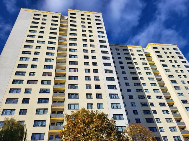 Hoch oben Erstbezug nach Modernisierung