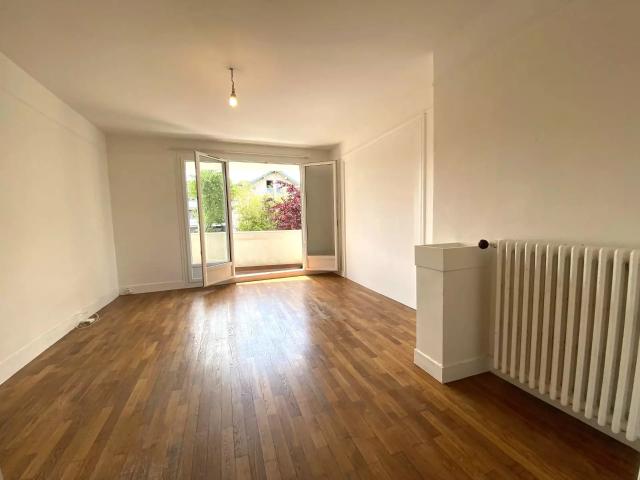Hoche 3P de 60m2 en parfait état