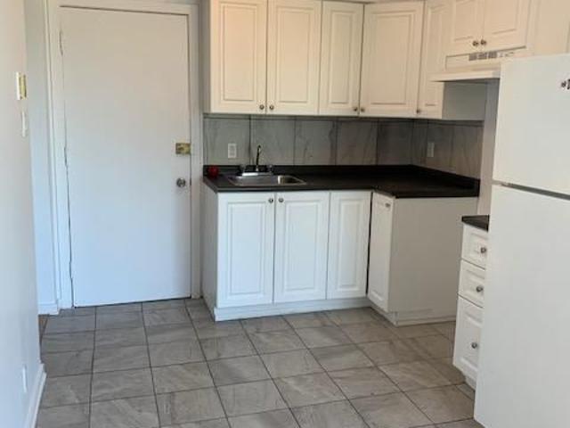 Hochelaga/Maisonneuve, 3½, situé au 1er étage