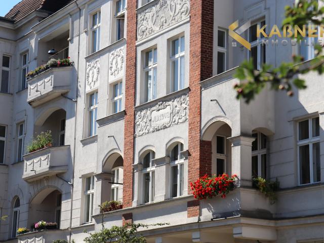 Hochherrschaftliche 5 Zimmer Altbauwohnung in zentraler Lage von Potsdam Babelsberg