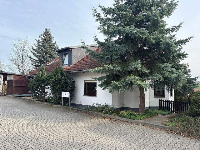 Hochwertig saniertes Mehrfamilienhaus mit 3 Wohneinheiten