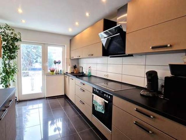 Hochwertig und Modern! 3 Zimmerwohnung mit Balkon in KA Mühlburg