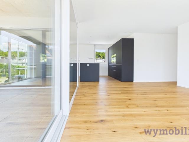 Neubau I 4.5 Zimmer I zwei Bäder I Lift I bezugsbereit