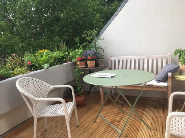 Hochwertige 4 Zimmer Eigentumswohnung mit großer Südwest Terra