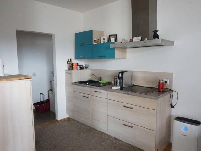 hochwertige 2 Zimmer Etagenwohnung mit 2 PKW Stellplätze