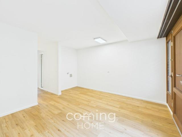 Hochwertige 2.5 Zimmer Terrassenwohnung zur Miete in Ried Brig sonnig, ruhig und mit Weitsicht