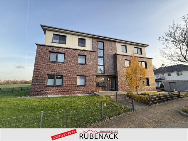 Hochwertige 3 Zimmer Wohnung mit sonnigem Balkon!