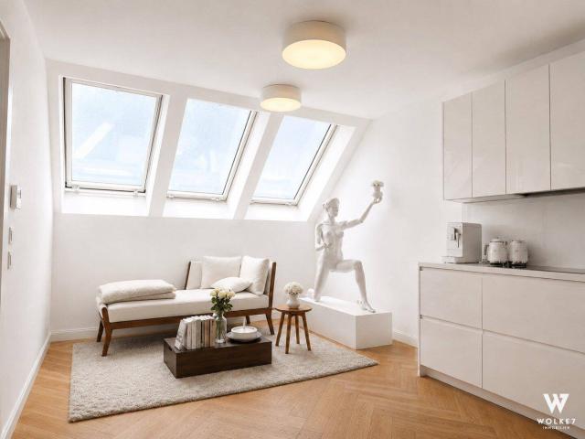 Hochwertige Dachgeschosswohnung in Bestlage des 9. Bezirks Erstklassige Wohnqualität nahe AKH & MedUni Wien