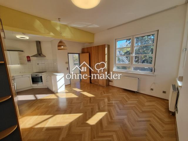 Hochwertige helle teilmöblierte 2 Zimmer Wohnung mit guter Ausstattung in guter Lage