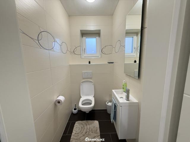 Hochwertiges 5 Zimmer Einfamilienhaus mit Garten & Doppelgarage in Laakirchen