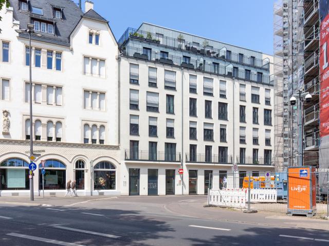 Hochwertiges vollmöbliertes Penthouse mit Dachterrassen Nähe Porta Nigra im Maisonettestil