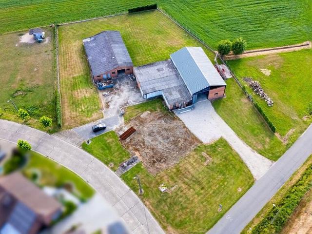 Hoeve te koop voor 320000 euro