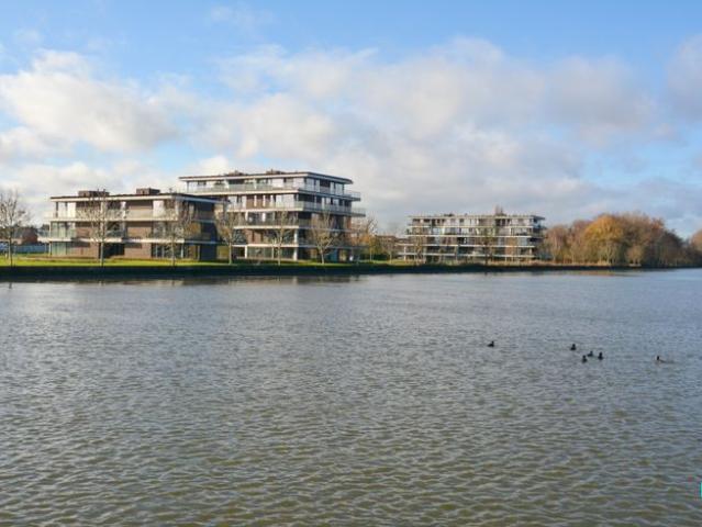 Hoekappartement met 3 slaapkamers en riant terras
