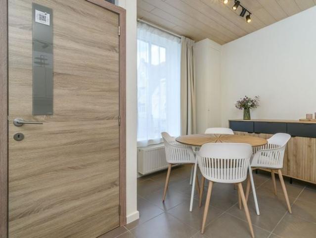 Hoekwoning te huur in Veurne voor € 895 met 2 slaapkamers