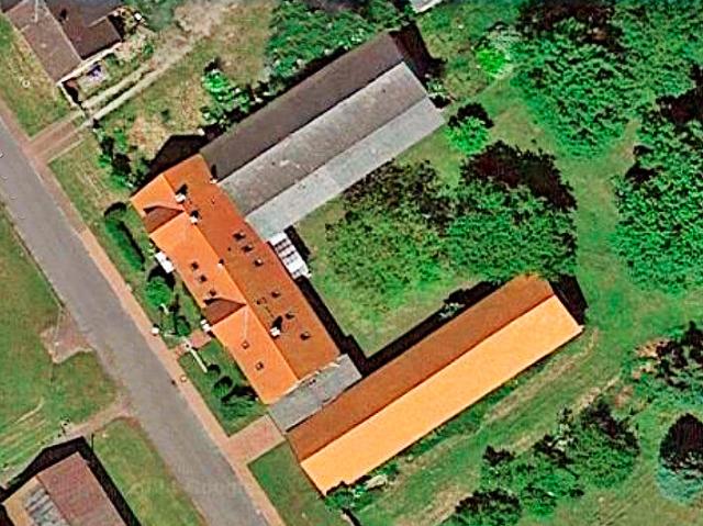 RESERVIERT. Hof Landhaus Bauernhof mit ca 6,77 ha Land & ca 300 m² Wohnhaus, geeignet als Pferdehof Reitanlage, Einfamilienhaus, Boutique Hotel
