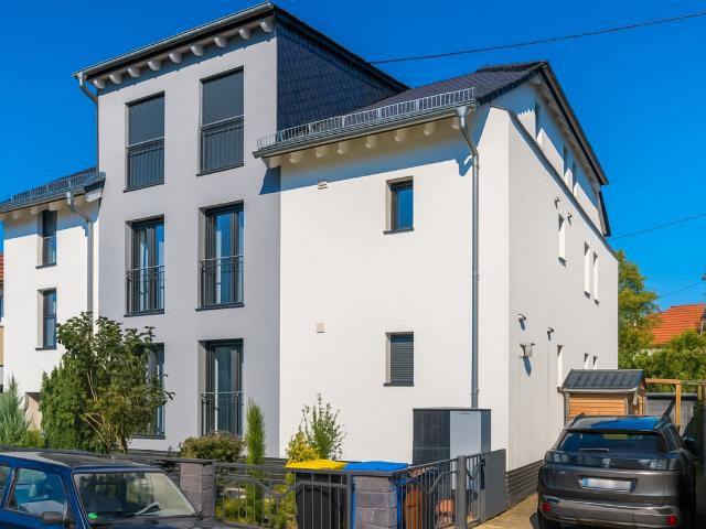 Hofheim: Kernsaniertes, exzellentes Zuhause für Generationen oder Top Kapitalanlage