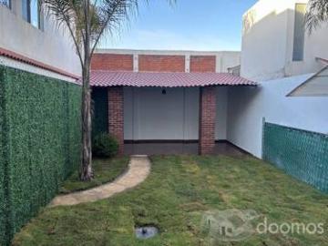 Hogar ideal en Rancho San José Xilotzingo: 3 recámaras y amplio jardín