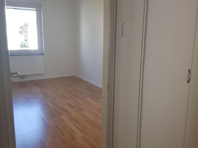 Höglundavägen 18