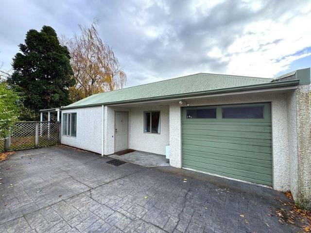hokowhitu, 3 bedrooms