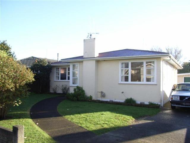 hokowhitu, 3 bedrooms