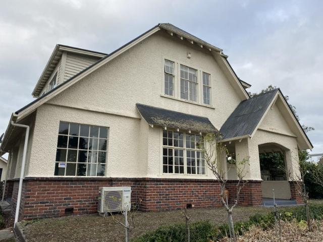 hokowhitu, 3 bedrooms